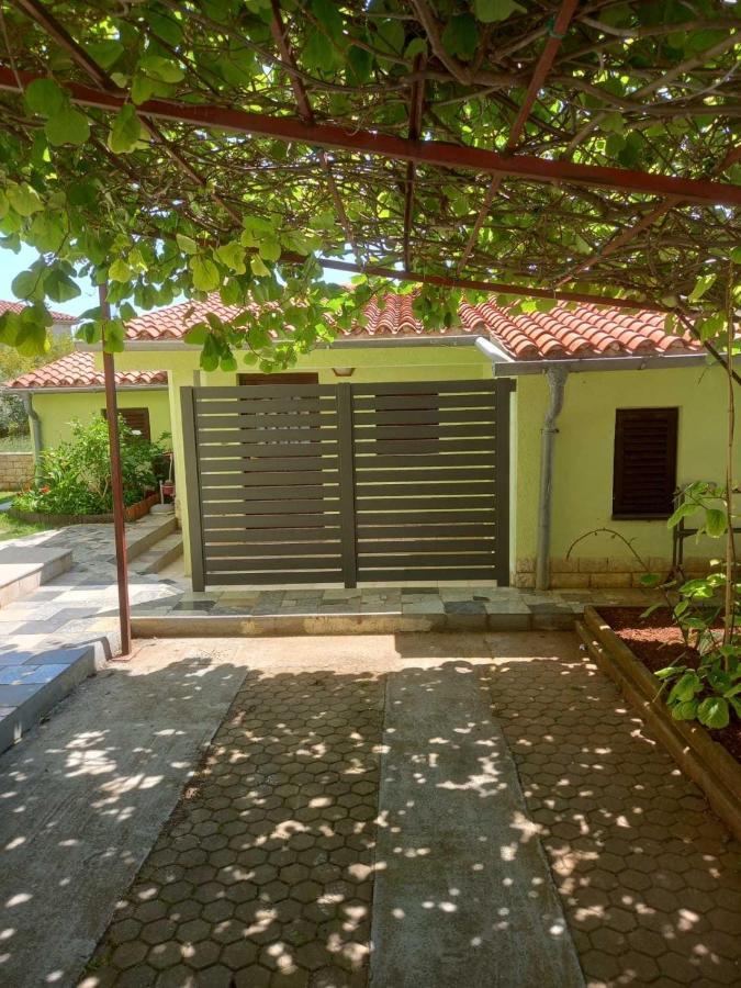 Holiday Home Matosevic Medulin Kültér fotó